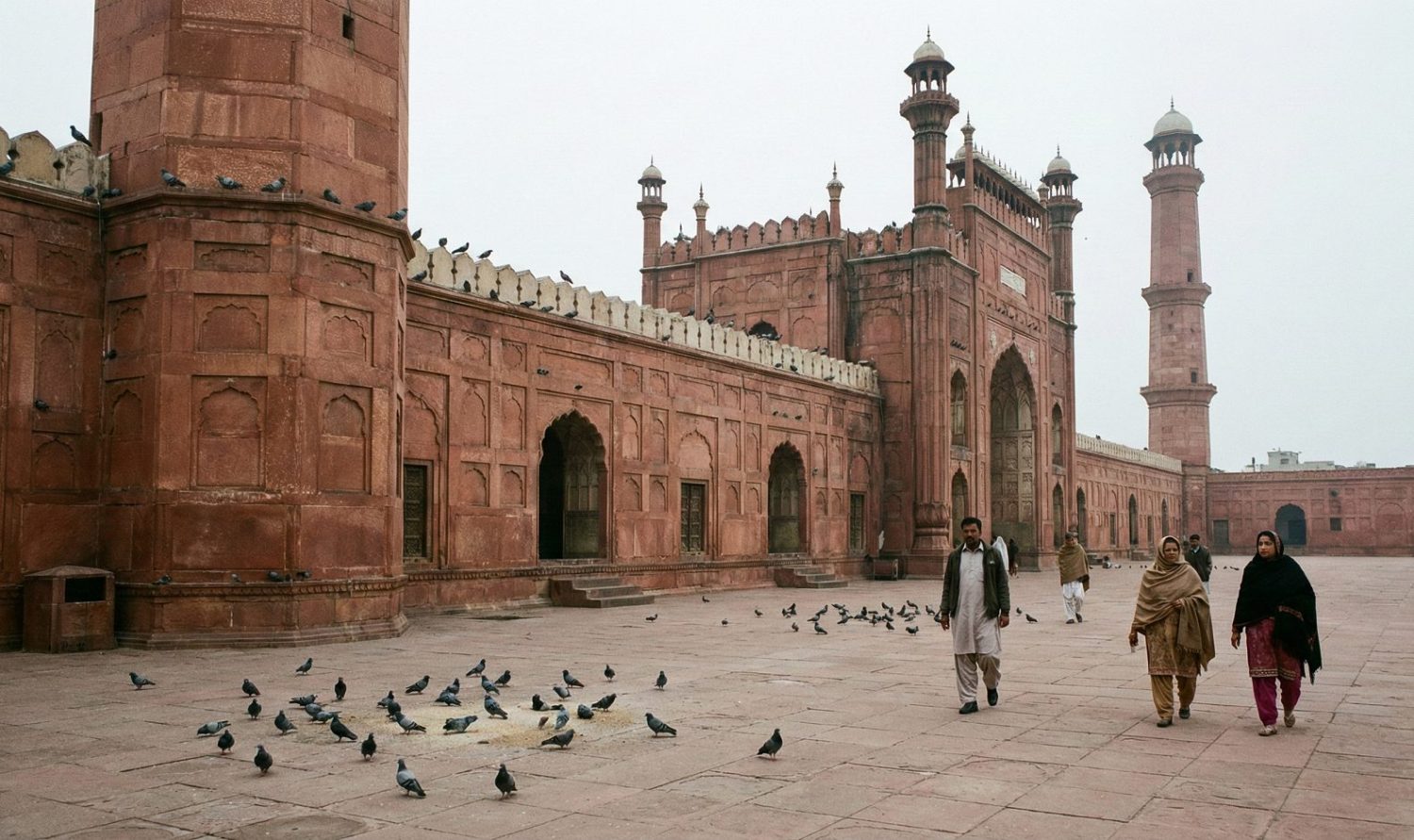 Badshahi Mosque